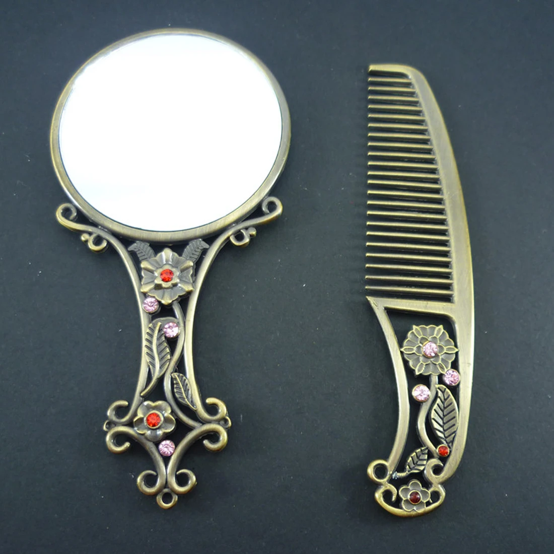 2Pcs/Set Retro Bronze Handheld Mirrors With Gift Box Random Color
