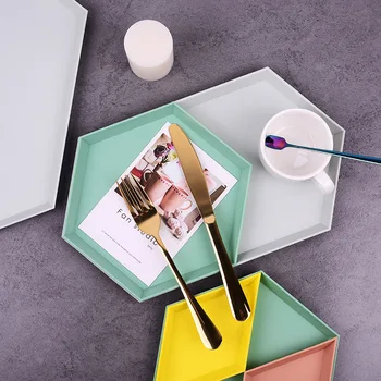 

4pcs/set Geometric Storage Tray Nordic Style Food Coffee Dessert Plate Polygonal Desktop Combination Storage Tray Cosmetics Dish