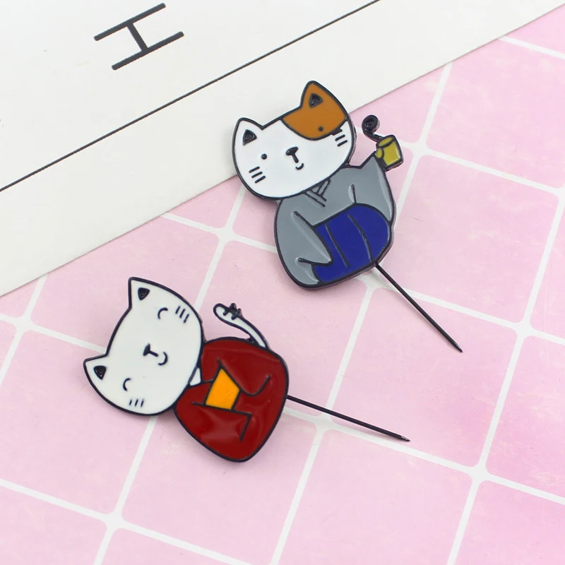 

Cute And Romantic Cat In Japan Kimono Shape Brooch Blue And Red For Choice Best Gift For Cat Pet Owner And Childern Smiling Cat