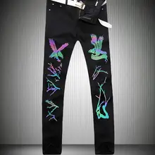 28-38 хит весна/осень мужские новые модные черные джинсы с орлом тонкие прямые брюки светящиеся блестящие яркие цвета