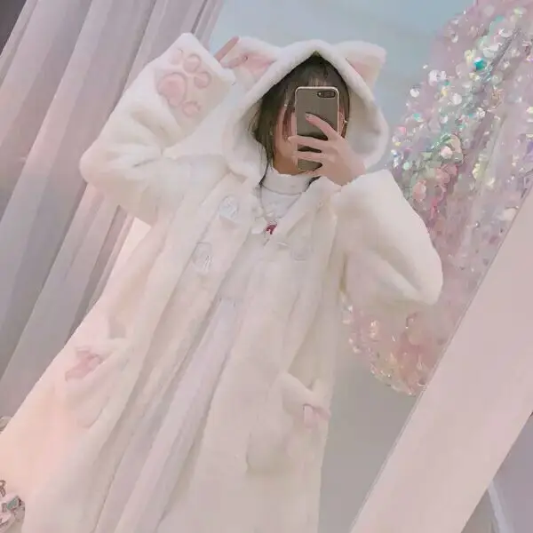 Женские зимние Мультяшные меховые пальто японская Милая кошачья лапа с вышивкой