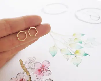 

10Pair Cut Out Hexagon Post Earring Minimalist Simple Geometric Open Line Honeycomb Hive Hexagon Stud Earrings for Women