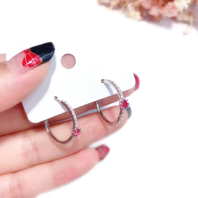 

Micro Pave Zircon Small C Shaped Earrings For Women Girls New Fashion Jewelry Korean Style Tiny Earrings 2019 Bijoux Accessories