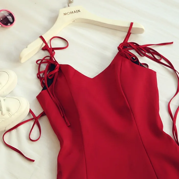 Сексуальное красное платье braless с v образным вырезом и низкой талией на спине