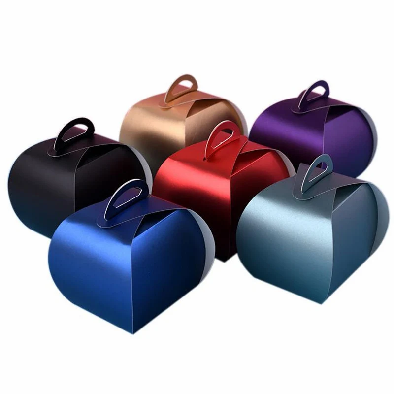 

300pcs Wholesale small Paper Cake Box with Handle Wedding Party Favor Box Gift chocolate Packing Box for Muffin Cookies Mousse