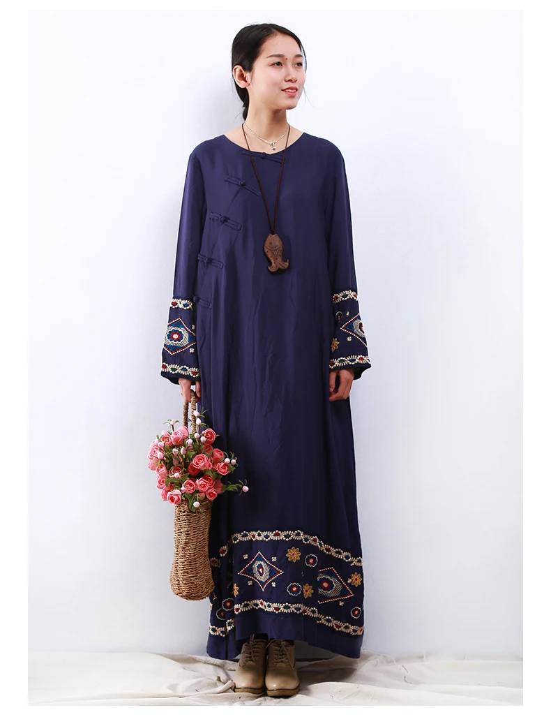 32273 dress with embroidery (14)