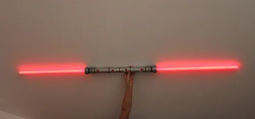 

Star Wars Force Light Sword Das Moore Red Light Sword Plastic Material Sword and Light Acoustic Can Splice 2 Double Light Sword
