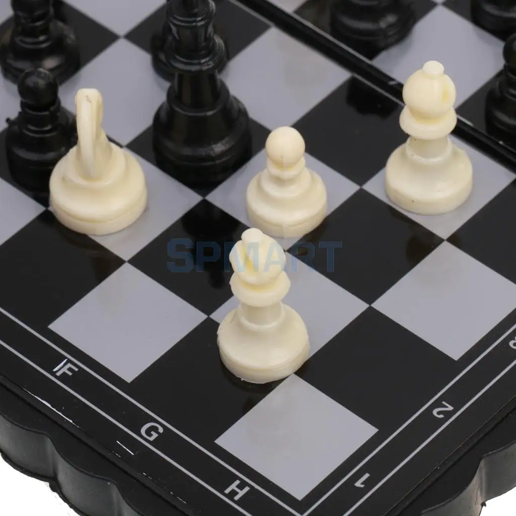 MagiDeal Pocket Magnetic Chessmen Plastic Mini Folding Chessboard Chess Set for Family Friends Party Board Game Kids Puzzle Toy