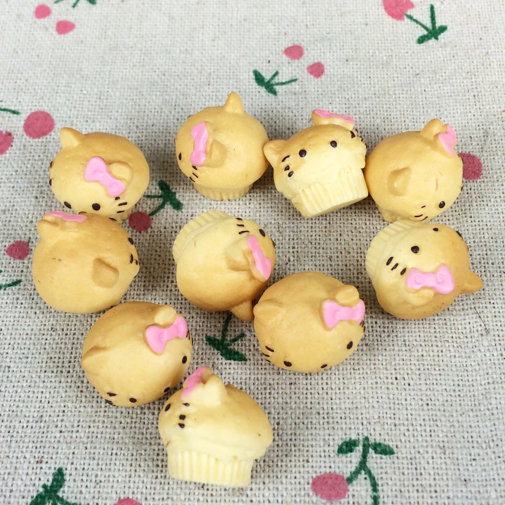 

10Pcs Flat Back Resin Cabochon Kawaii Miniature Cat Cartoon Animal DIY Flat Back Decorative Craft Scrapbooking Accessories:18mm