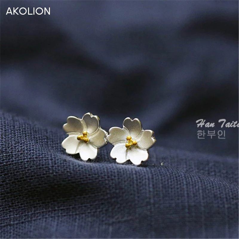 

AKOLION Beautiful Silver Sakura Earrings Stud Women Earring Flower Brand Fashion Jewelry Accessory For Girl Wedding Party Gifts