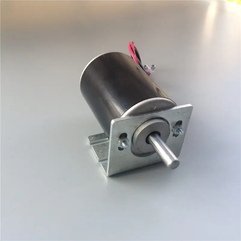 

1PC RC Bait Boat Brushed Motor 12V DC 30W 3500RPM Brush Motor with Motor Mounting Bracket Spare Parts for RC Lure Boat Model