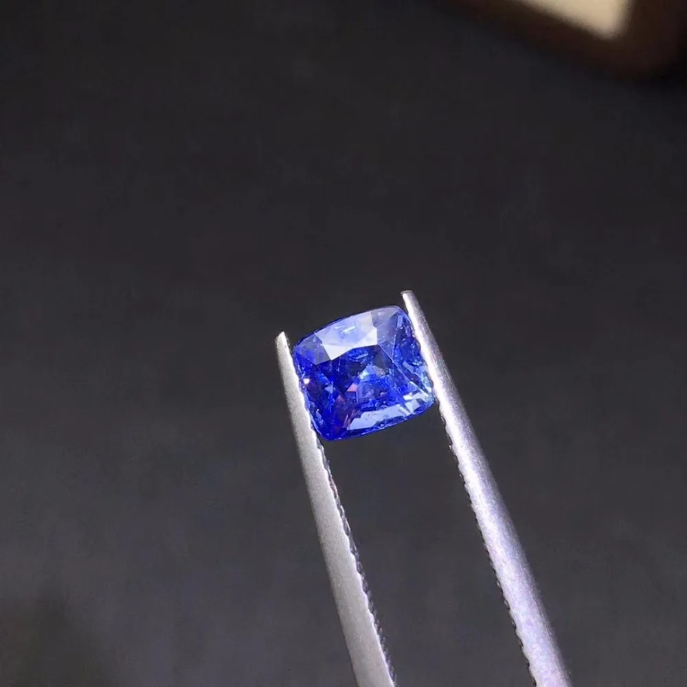 

AIG Certificated 1.05ct UnHeat No indication Cornflower Blue Natural Sapphire Gems Loose Gemstones Loose Stones