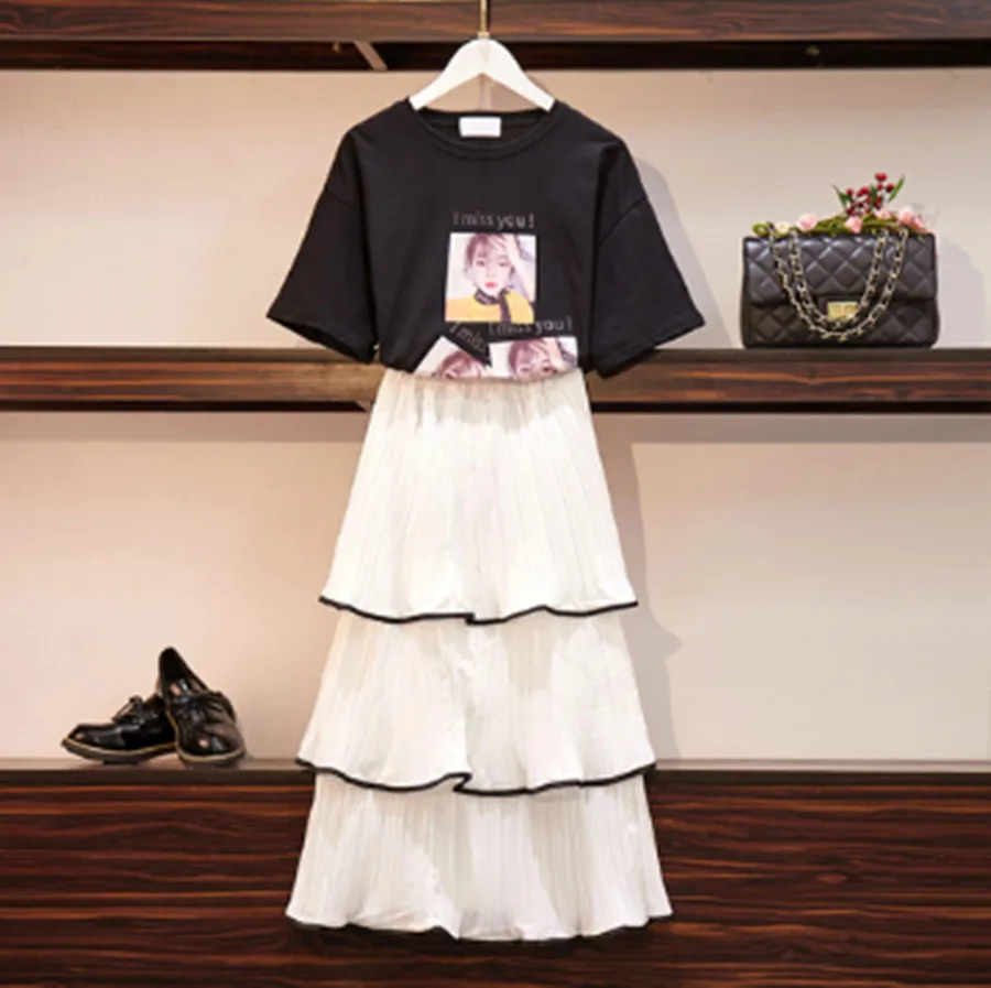 

Fat Womens Fashion Large Size Suits 2019 Newest Design Women Print Character T-shirt Tops + Cake Long Skirt Set 2 Peices Sets