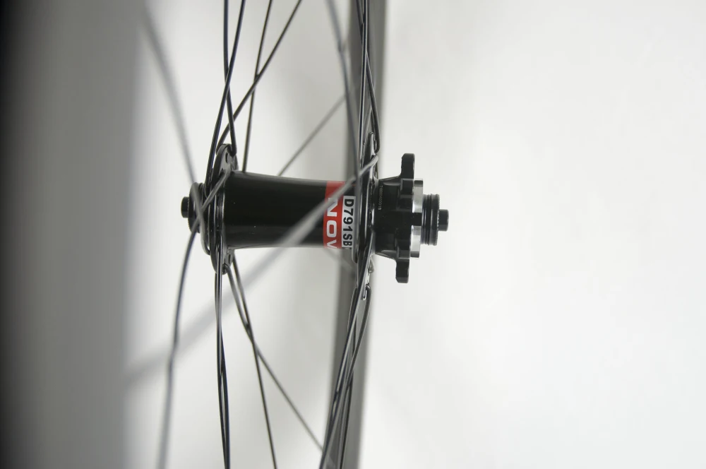 Top SUPERTEAM 700C 45mm Carbon Clincher Disc Brake Wheelset matte 11 Top SUPERTEAM 700C 45mm Carbon Clincher Disc Brake Wheelset matte 11