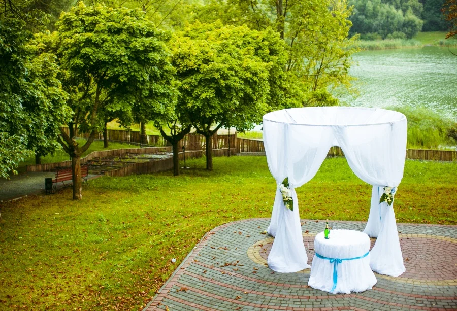 

Laeacco Wedding Curtain Tent Outdoor Tree Grass Photography Backgrounds Customized Photographic Backdrops For Photo Studio