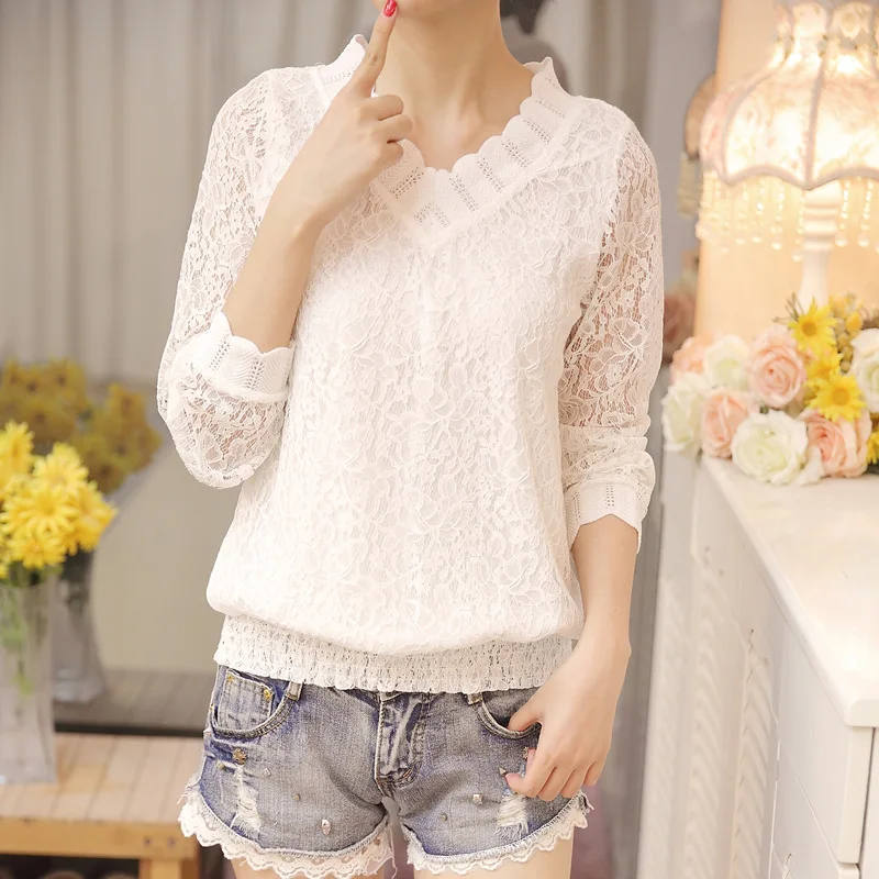  2018 new arrived autumn women blouse long sleeve V collar lace shirt woman sweet temperament trim s