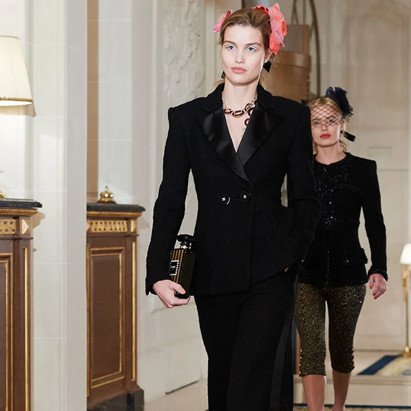 Liu Wen 2019 Spring New Women's Black Fashion Short Temperament Button Slimming Coat Women Ol Black Women Jacket Suit Clothes