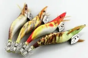 

1PCS 20g/13cm pink color Fishing Squid Cuttlefish Jigs Lures Spinnerbait Wood