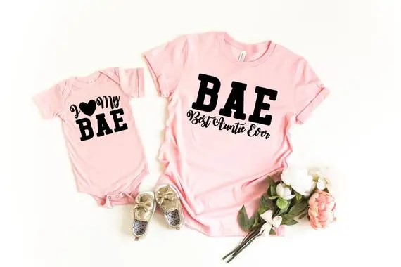 matching aunt and niece onesies