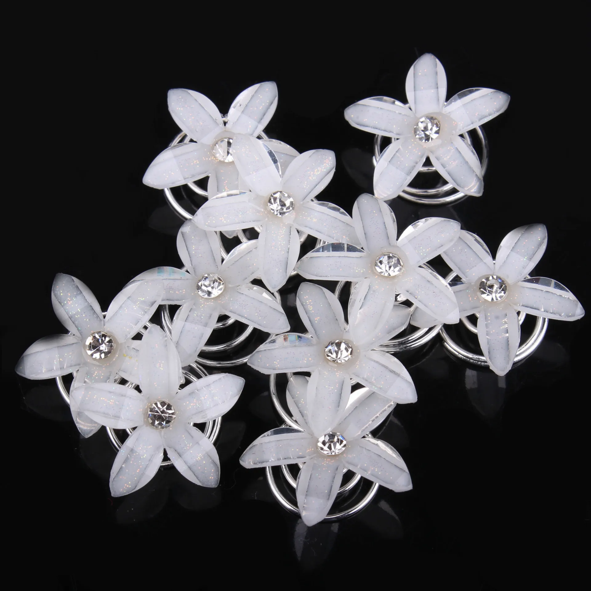 

Manufacturers selling bride hair white resin flower disc screw clamp Pearl Rhinestone Tiara hair hairpin