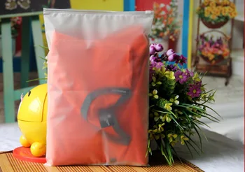

24*35cm *20mic Clothes Zip Lock Plastic Bag Clear resealable Bag Self Sealing frosting Bag 200pcs/lot