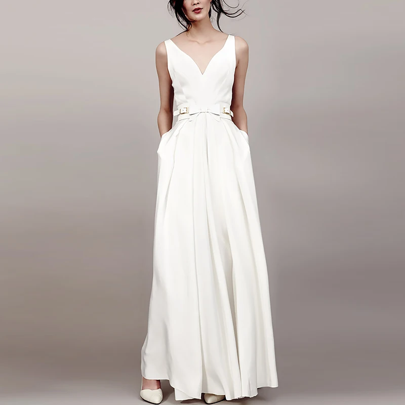 

limiguyue summer white spaghetti strap long maxi dresses v neck sleeveless solid slim runway women dress fashion female Y049