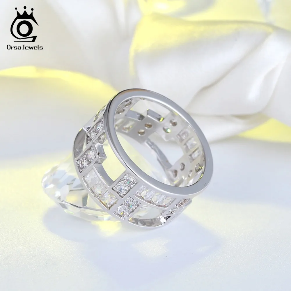 ORSA JEWELS Men Women Rings Unisex Original Tetris Pattern Hollowed AAA CZ Silver Color Cocktail Ring Female Gift Jewelry OR172