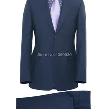 Шерсть, темно-синие, две пуговицы, с отворотом, две части(куртка+ черный), сделанные для измерения костюмов