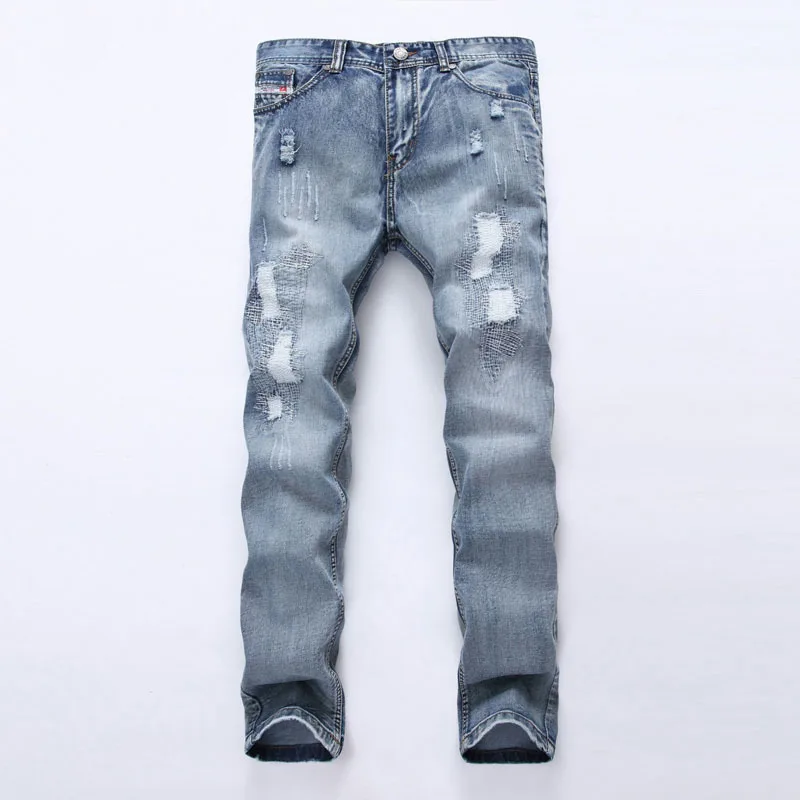 2018 Для мужчин одежда светло-голубой цвет отверстие патч джинсы шлифовальные белый корпус джинсы модные Для мужчин Street Штаны
