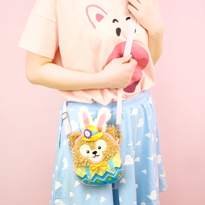 Duffy Plsuh shoulder bag (3)