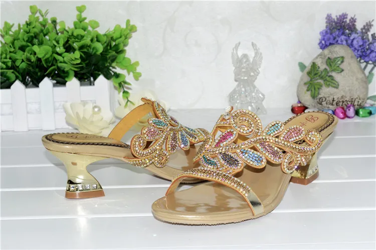 2016 Summer New Golden Korean Style Fashion Luxury Sandals Diamond Elegant Thick High Heel Sandal Shoes Women Slippers-6