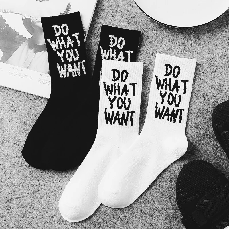 

10Pairs Ins harajuku port restoring ancient ways wind sock skateboard letters tube socks men women streets winter cotton socks