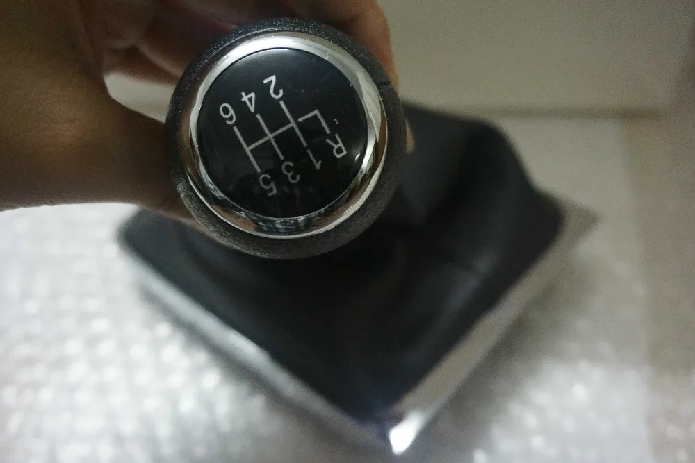 

12MM 6 SPEED BLACK PU LEATHER GEAR Shifter STICK KNOB FOR PASSAT B6 / B7 2006 2007 2008 2009 2010 2011
