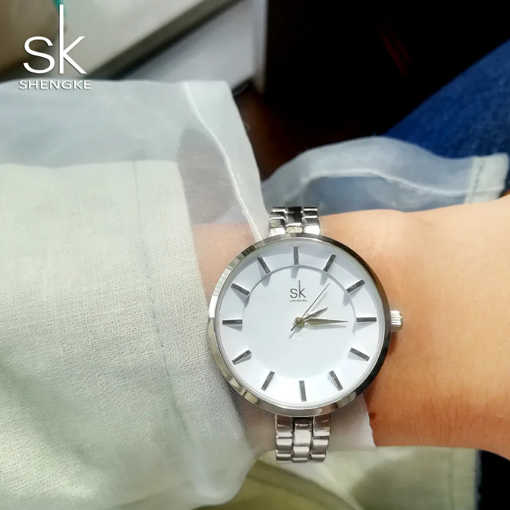 

SK New Simple Elegance Women Bracelet Wrist Watches Light Extravagant Girls Party Geneva Quartz Clock Female Luxury Wristwatch