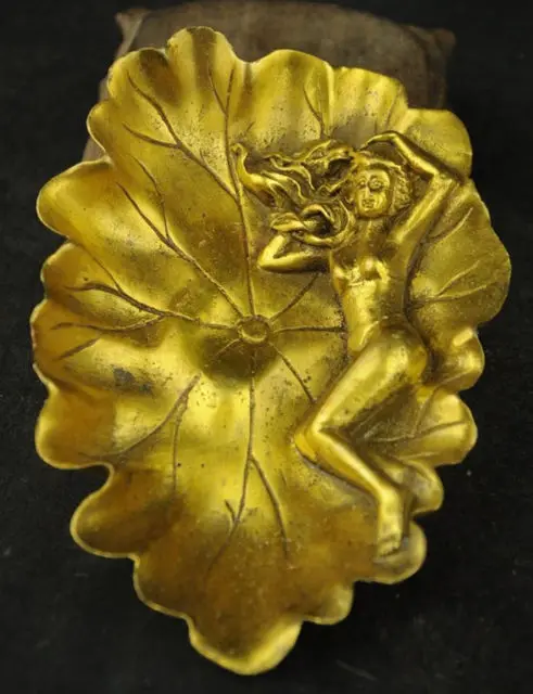 

Copper Brass craft Collection Exquisite Chinese Copper Lotus leaf Belle Statue On Leaf Ashtray