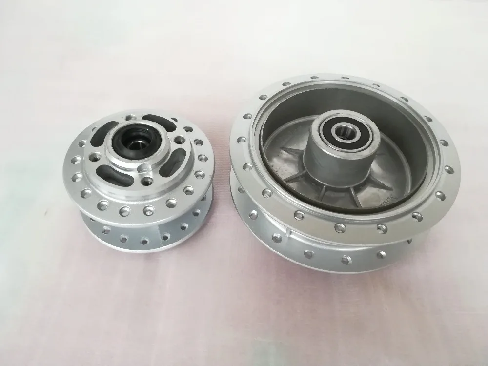 Motorcycle Front&Rear Wheel Hub Core For Suzuki GN125 in Rims from