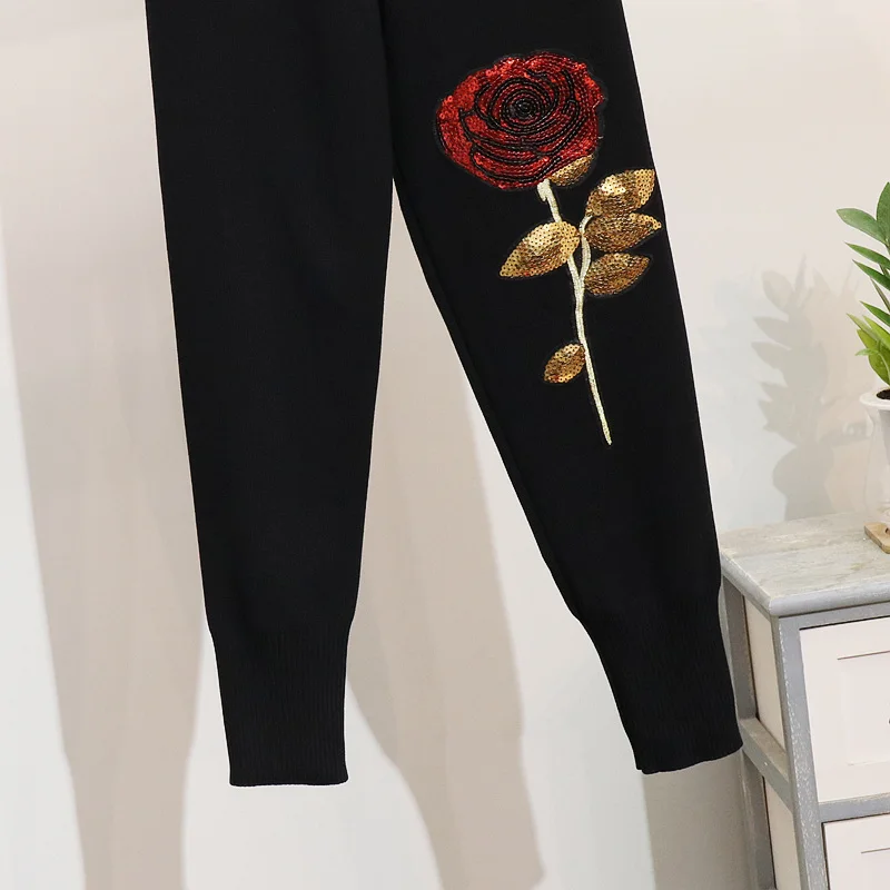 Cakucool/осенний вязаный комплект из двух предметов, свитер с длинными рукавами и круглым вырезом и вышитыми розами и штаны, повседневный