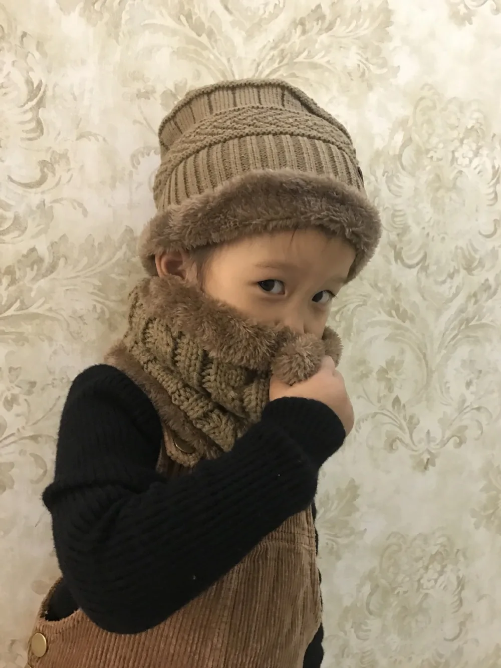 Родитель Ребенок 2 шт. модные зимние шапочки вязаная шапка и шарф для девочек и мальчиков от 3 до 14 лет студентов шапки