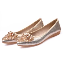 Красные тонкие туфли с острым носком в европейском стиле туфли в горошек на плоской подошве женские летние туфли на плоской подошве, большие размеры 41-43 Новинка года