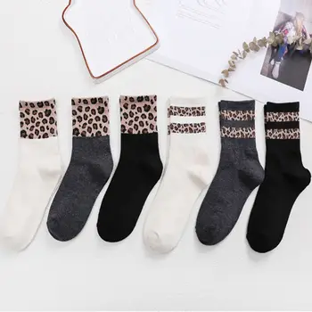 

Retro Leopard Print Cotton Blends Women Socks Fashion Harajuku High Street Stripe Leopard Socks Spring Summer Cool Cozy Socks