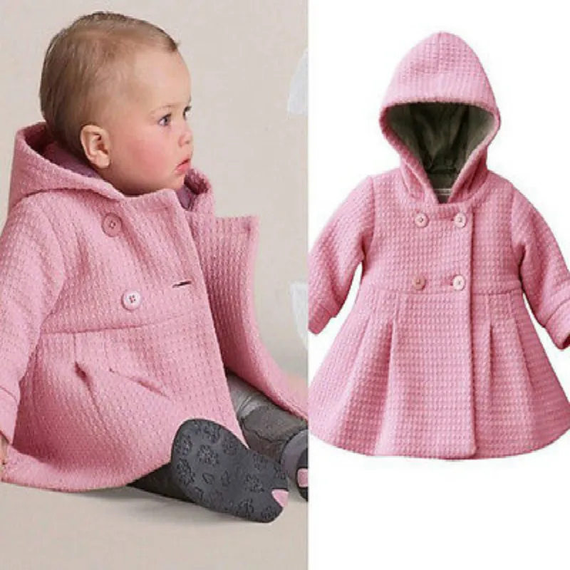 Зимнее теплое пальто с капюшоном для маленьких девочек новинка года, осенне-зимнее пальто с пуговица из рога капюшон для маленьких девочек верхняя одежда, куртка