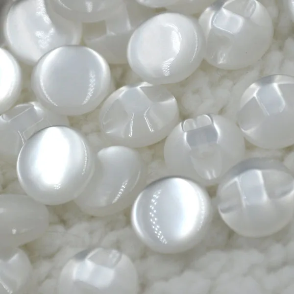 

100pcs White Color Child Clothes Candy Color Eye Cat Stone Button/Sewing lots