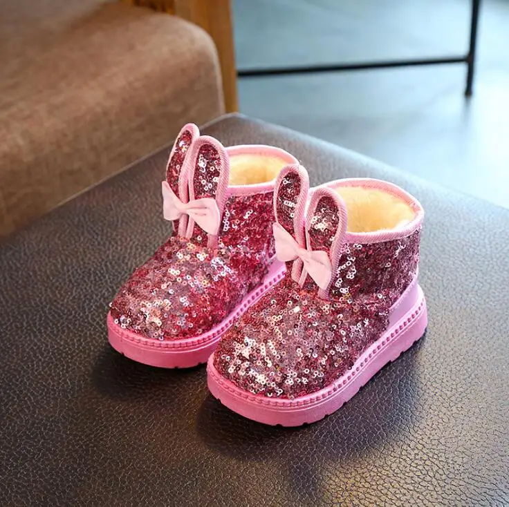 Зимние ботинки для девушки Милая теплая обувь с кроличьим мехом Зимние ботинки из замши с хлопковой подкладкой для мальчиков и девочек ботильоны для девочек детская обувь - Цвет: Розовый