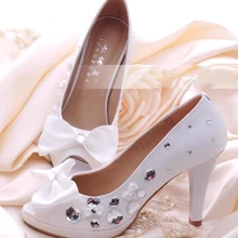 Neueste Weiß Strass Frau Mode Frau Brautschuhe Dame Weiß Bowtie Partei Prom Schuhe High Heel Schuhe