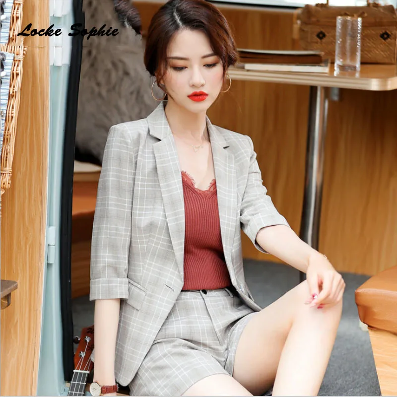 1pcs Women Plus size Blazers coats 2019 Summer cotton blend plaid Slim fit Small Suits jackets ladies Skinny Blazers Suits coat