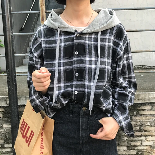 Ceny Kobiety Tops 2018 Jesień Koreański Dorywczo Preppy Styl Kratę Z Kapturem Z Długim Rękawem Koszula Bluzka Czarny Czerwony blusa feminina T188