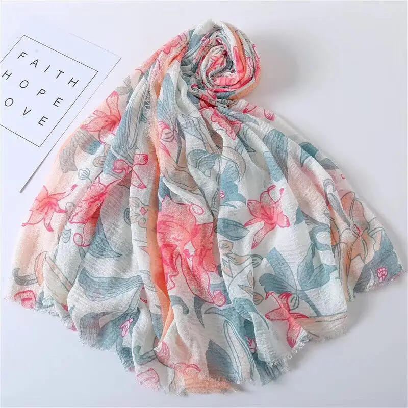 

2019 Spain Luxury Brand Wrinkle Floral Viscose Shawl Scarf Ladies Print Soft Hijabs and Wraps Pashmina Bufandas Muslim Sjaal