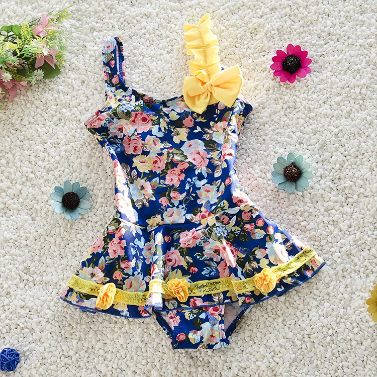 

M-2XL 2019 Cute Baby Girl Swimwear One Piece Red Dots 3-8 Age Girls Swimsuit Kids children Swimming Suit