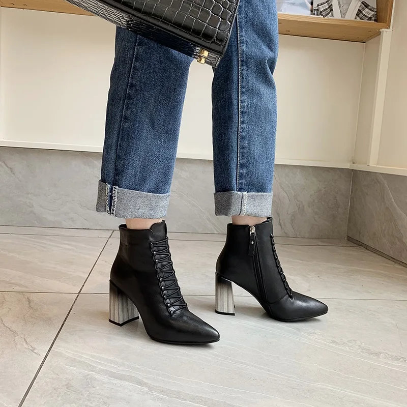 ZVQ/Женская обувь; коллекция года; новые модные пикантные ботильоны из натуральной кожи с острым носком ручной работы; обувь для работы на высоком каблуке с молнией