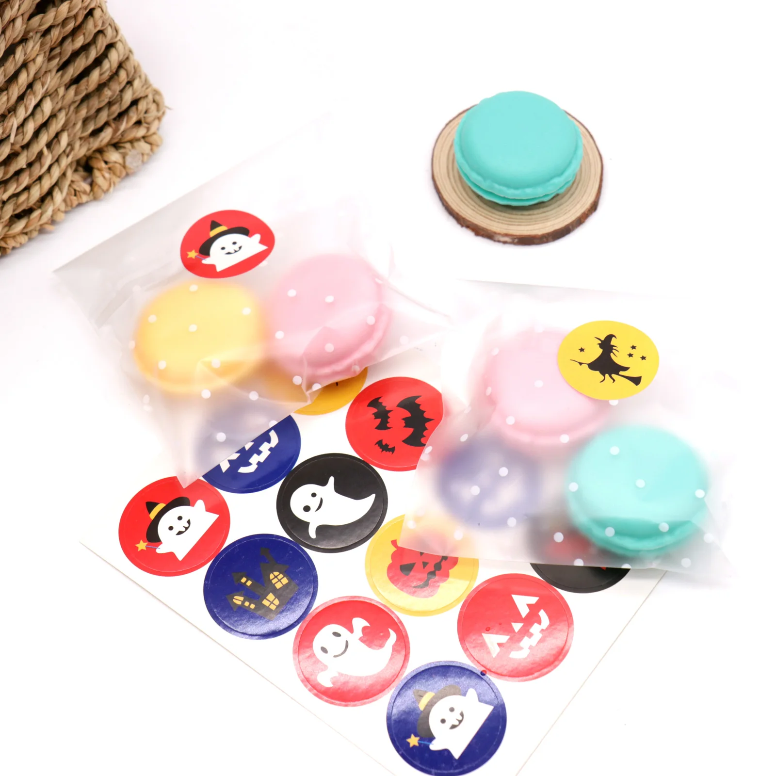 

12pcs/set Halloween Adhesive Sticker Pumpkin Witch Ghost Stickers For DIY Bottle Cookie Candy Gift Bag Decoration Stationery